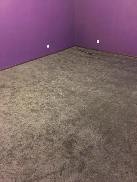 Carpet stretching service Ottawa