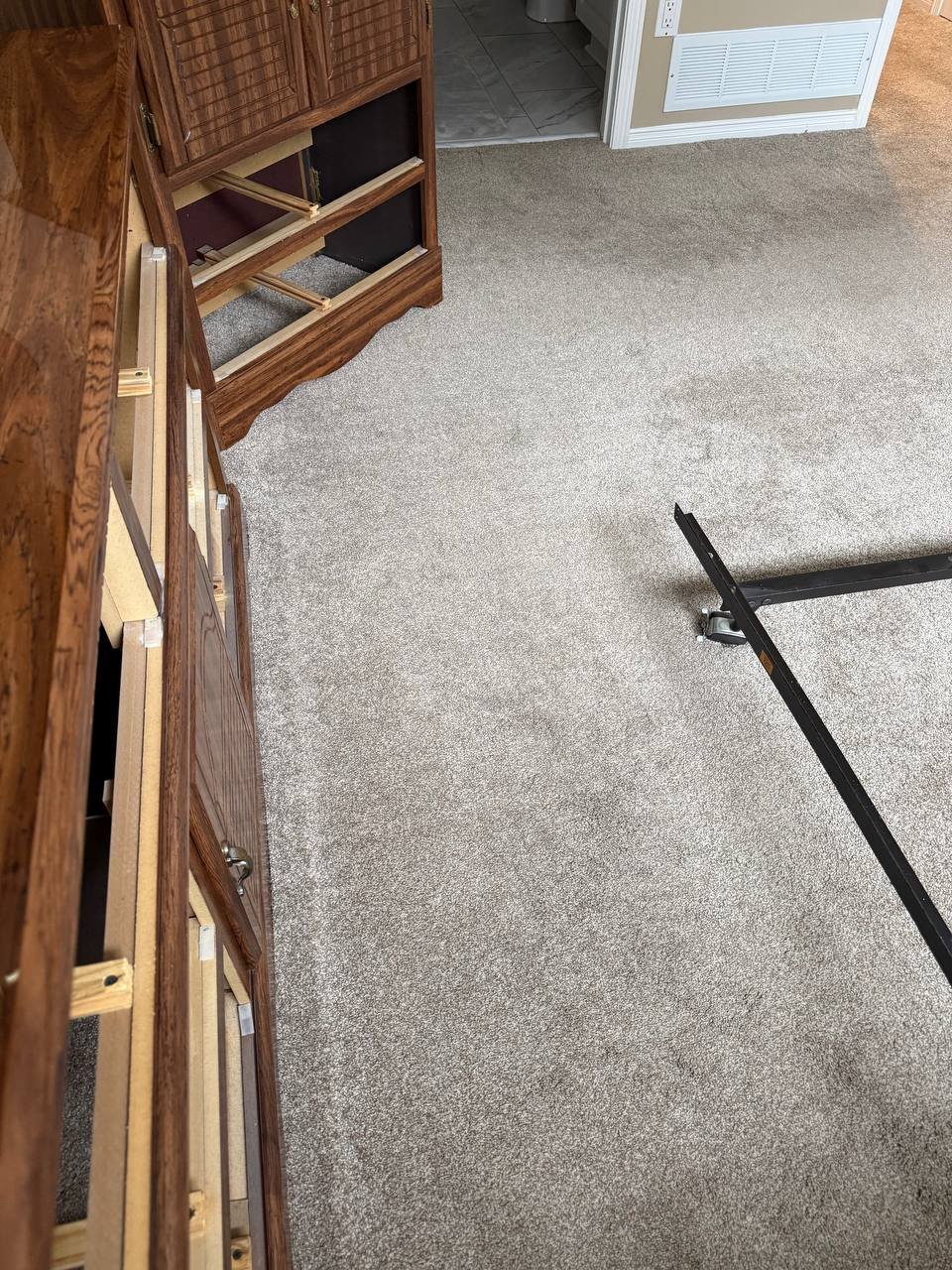 Carpet Repair, Stretching & Patching in Stittsville – 10 sq ft Area Restoration